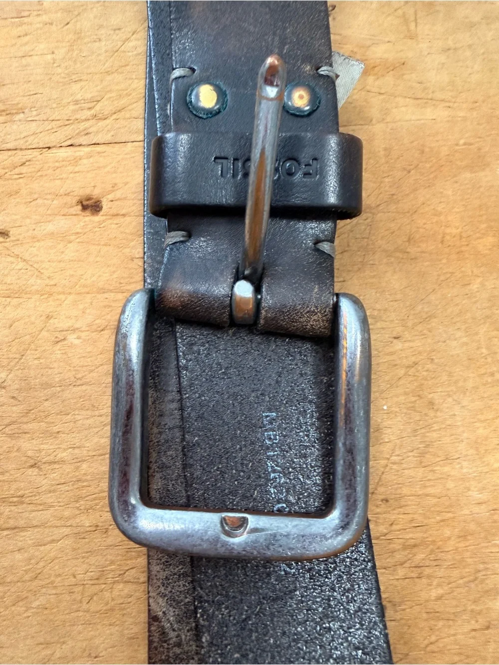 Worn-in Fossil Leather Belt, sz 42/105